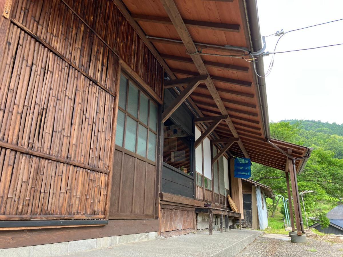 Guesthouse Boro-Ya Otoyocho 외부 사진